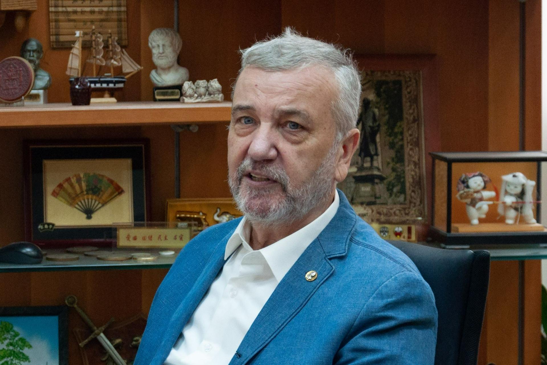 Скончался декан философского факультета МГУ Владимир Миронов