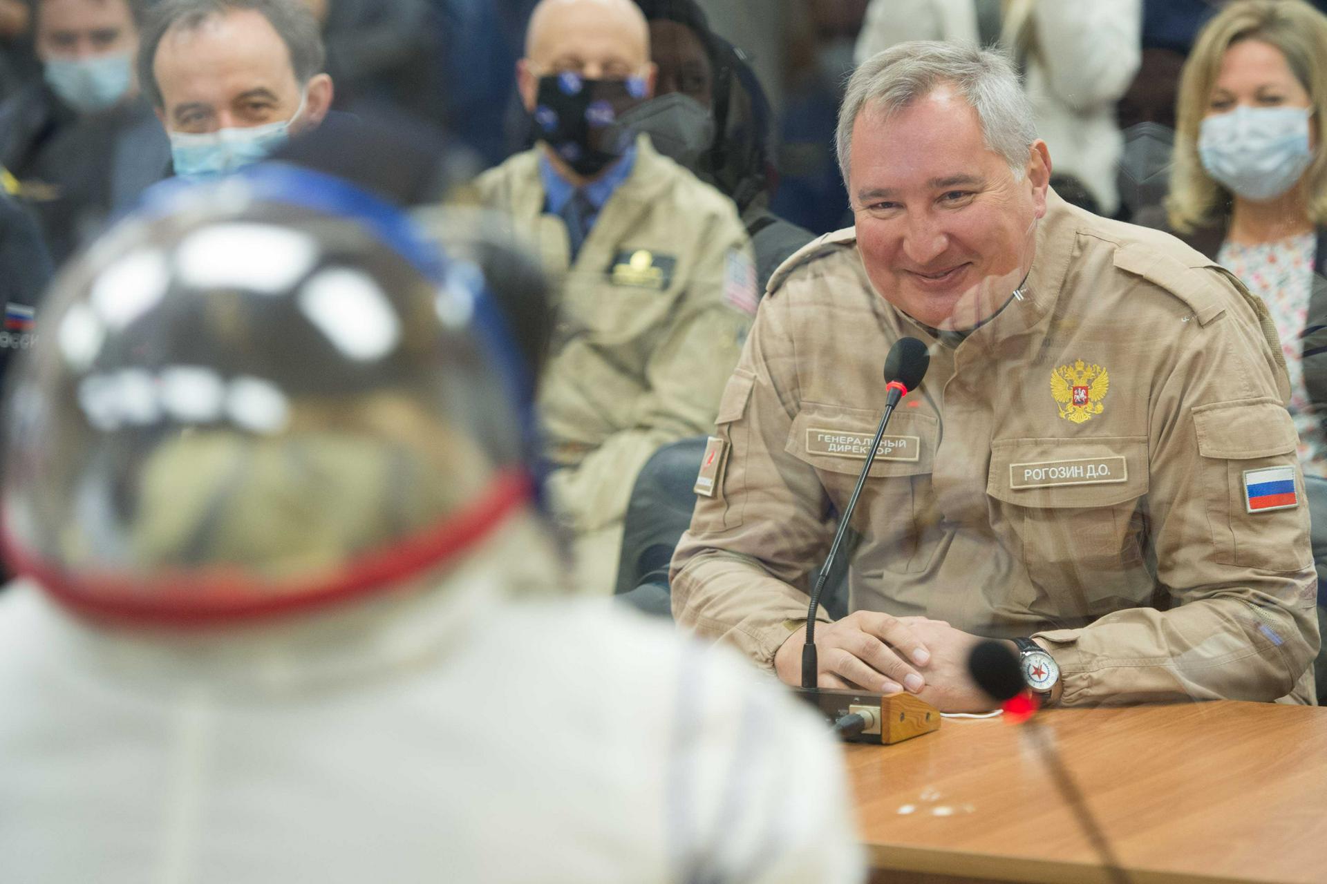 Рогозин рассказал о режиме экономии в Роскосмосе