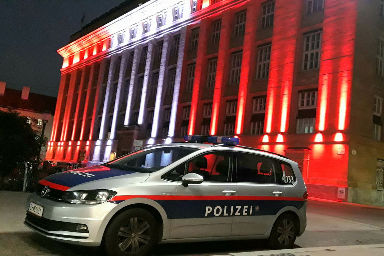 МВД Австрии уточнило число пострадавших в результате теракта в Вене