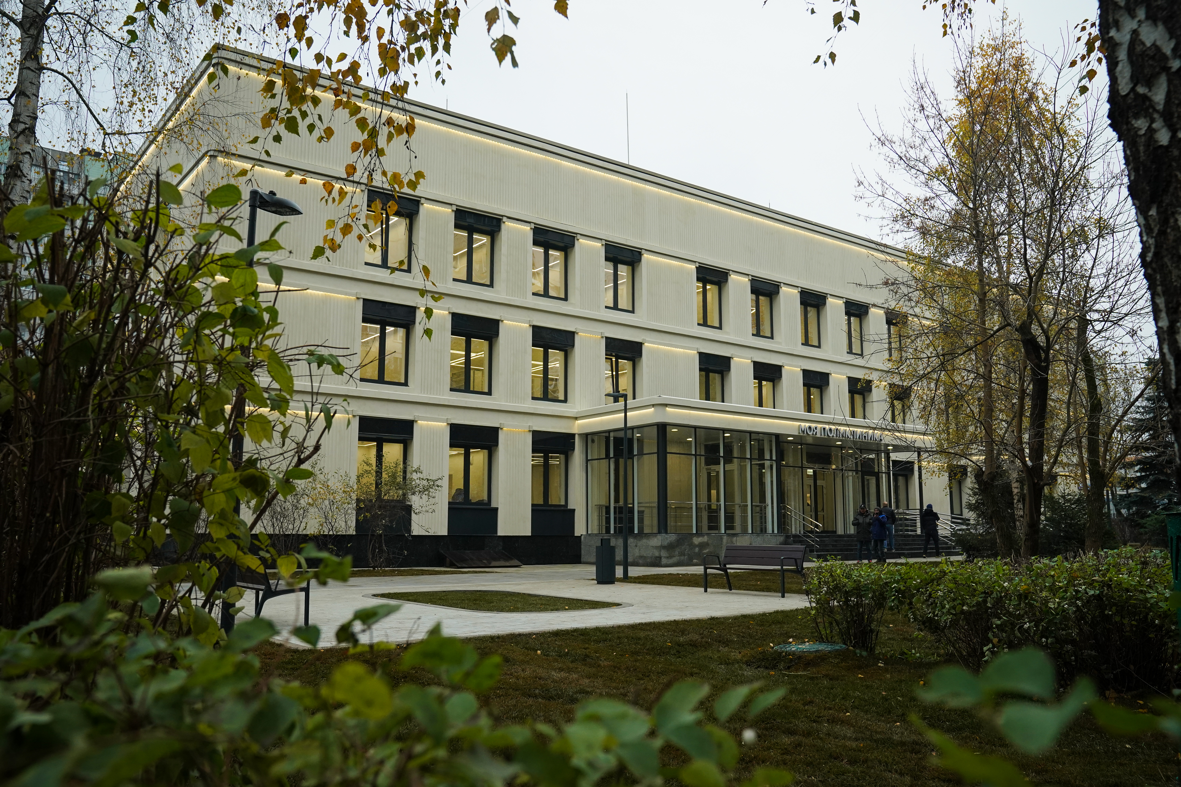 Более 20 московских поликлиник получили дополнительные энергомощности