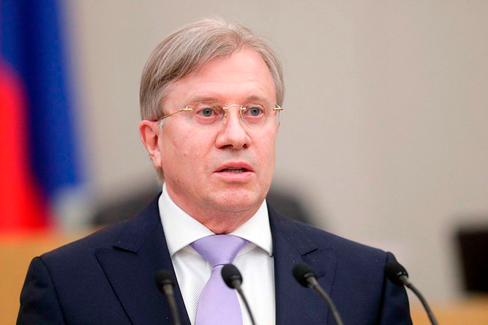 Виталий Савельев