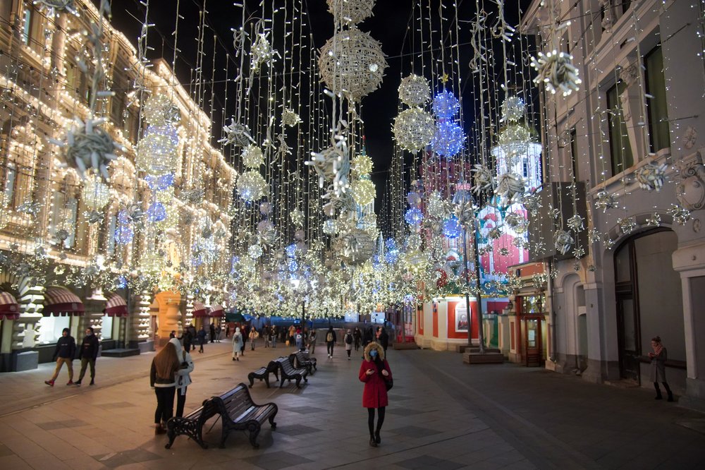 Мэр Москвы: Массовые мероприятия в новогодние праздники проводиться не будут
