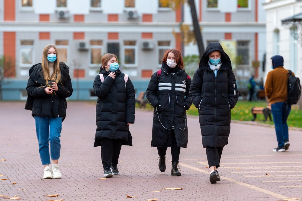 Столичные врачи за сутки вылечили от коронавируса 6,8 тысячи пациентов