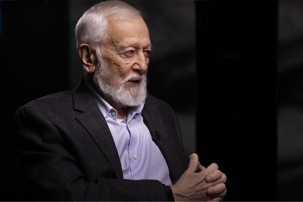 Вирусолог Альтштейн объяснил, почему назальный «Спутник» не заменит укол