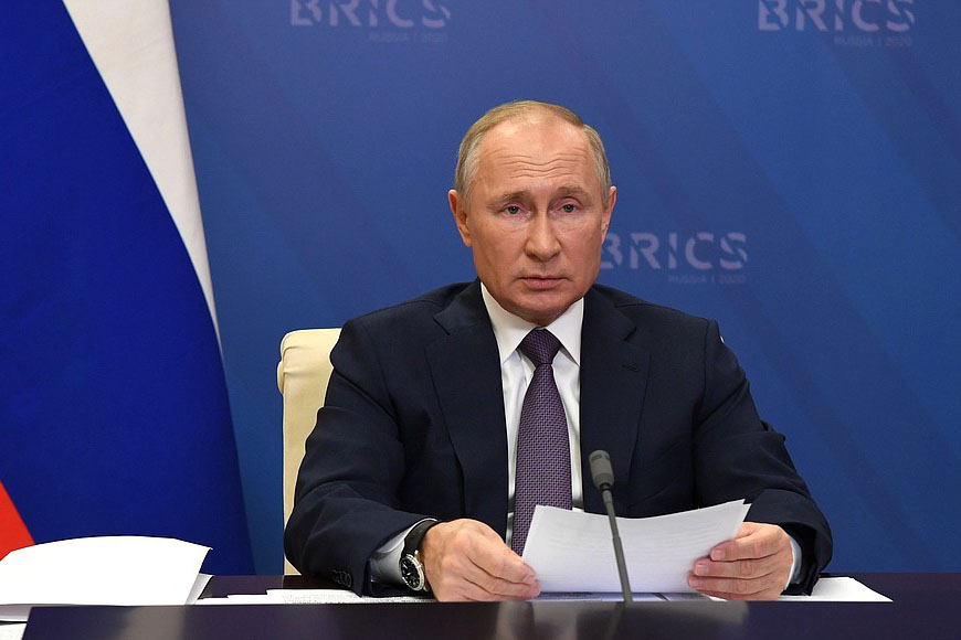 Путин: У граждан всегда много претензий к государству