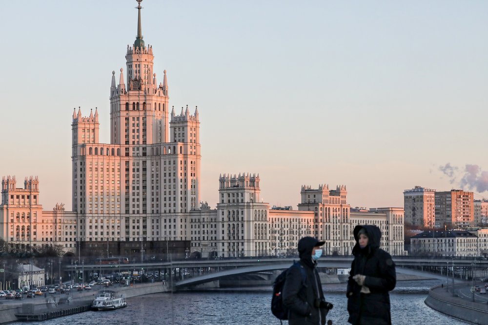 Столичный Роспотребнадзор призвал горожан не идти на несанкционированную акцию из-за риска заражения COVID