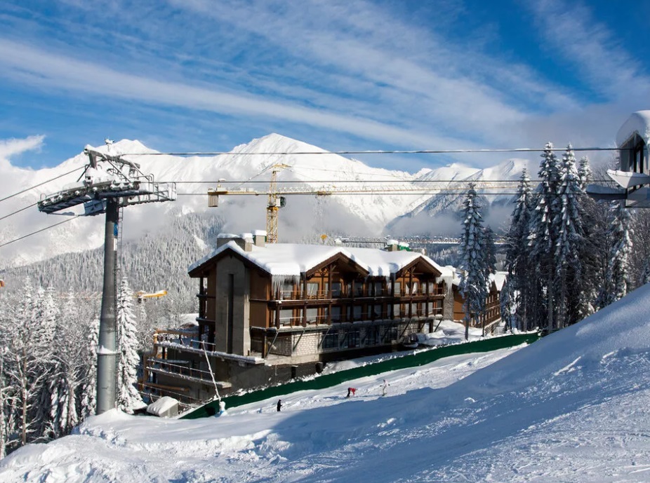 Названы самые популярные у россиян направления для отдыха в Новый год