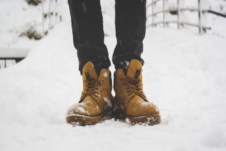 Поющая шапка и сапоги с подогревом: ученые создают инновационные предметы гардероба