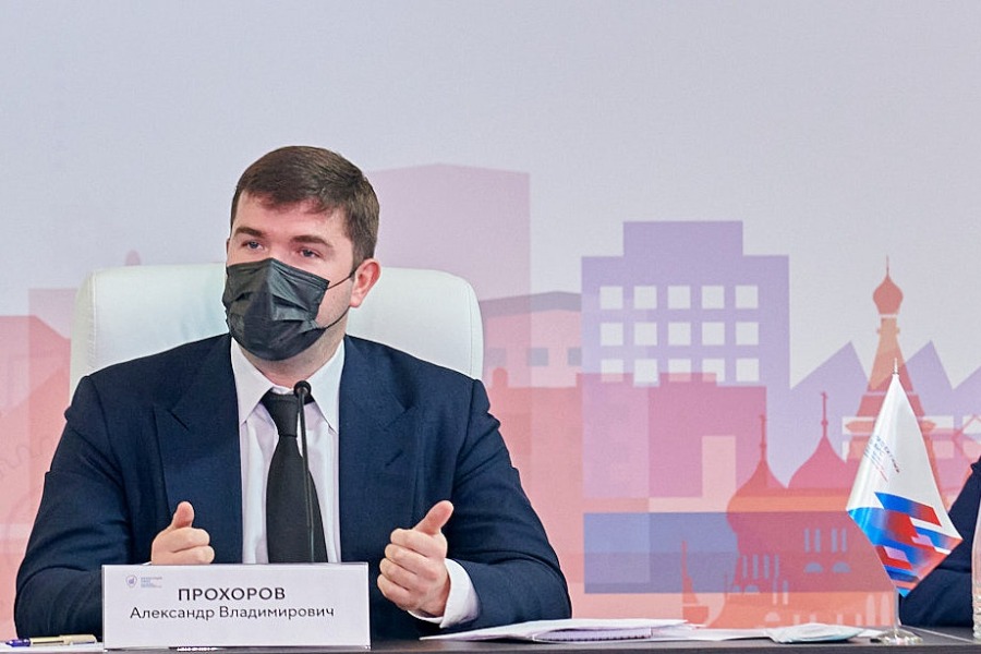 Руководитель Департамента инвестиционной и промышленной политики Москвы Александр Прохоров на заседании Проектного офиса