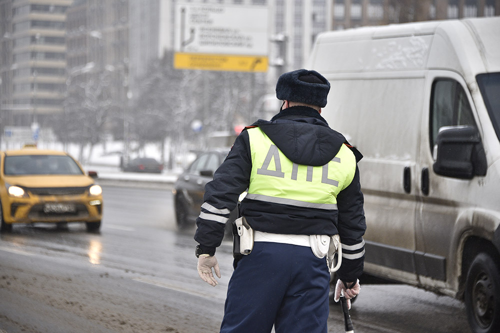 Движение на путепроводе Руставели в Москве перекрыли из-за ДТП