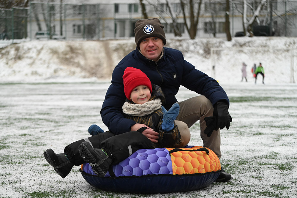 Медики рассказали, в чем опасность тюбингов и «ватрушек»