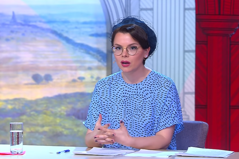 «Бросаюсь в омут с головой»: Брухунова рассказала о своих творческих порывах