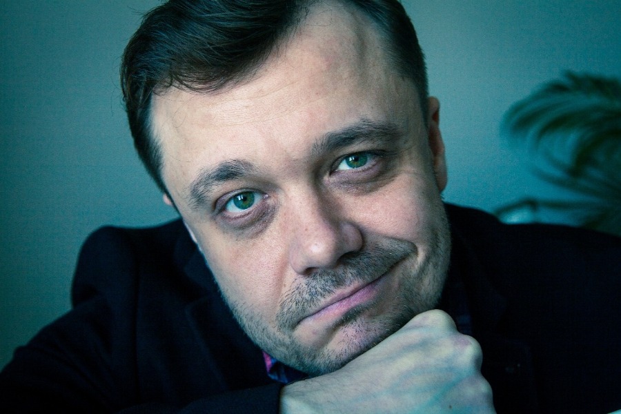 О проблемах надо говорить: актер Артур Иванов — об идеальных отношениях, сомнениях и жизненных приоритетах