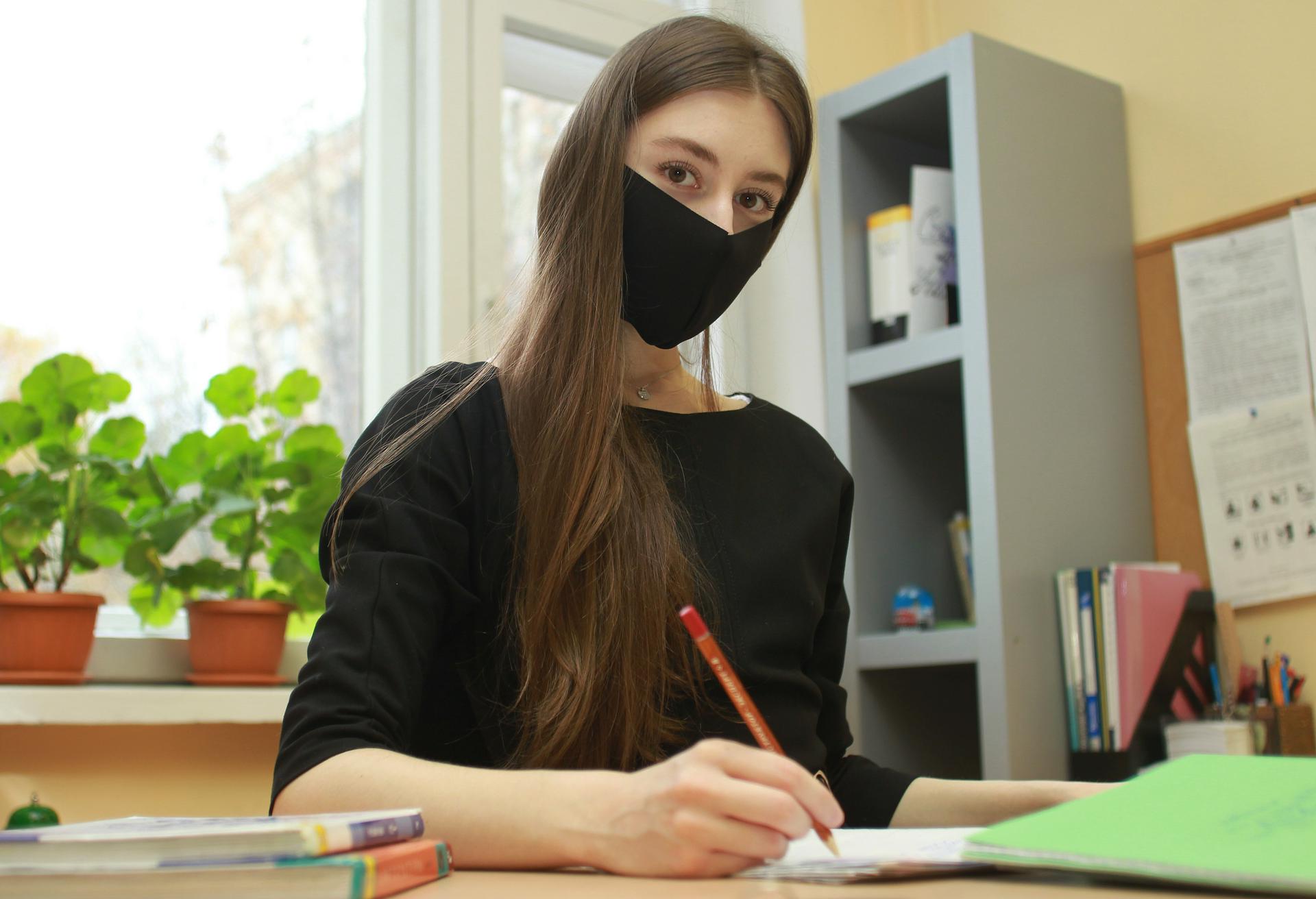 «Постковидная реальность»: эксперты оценили планы Роспотребнадзора по ограничениям в школах