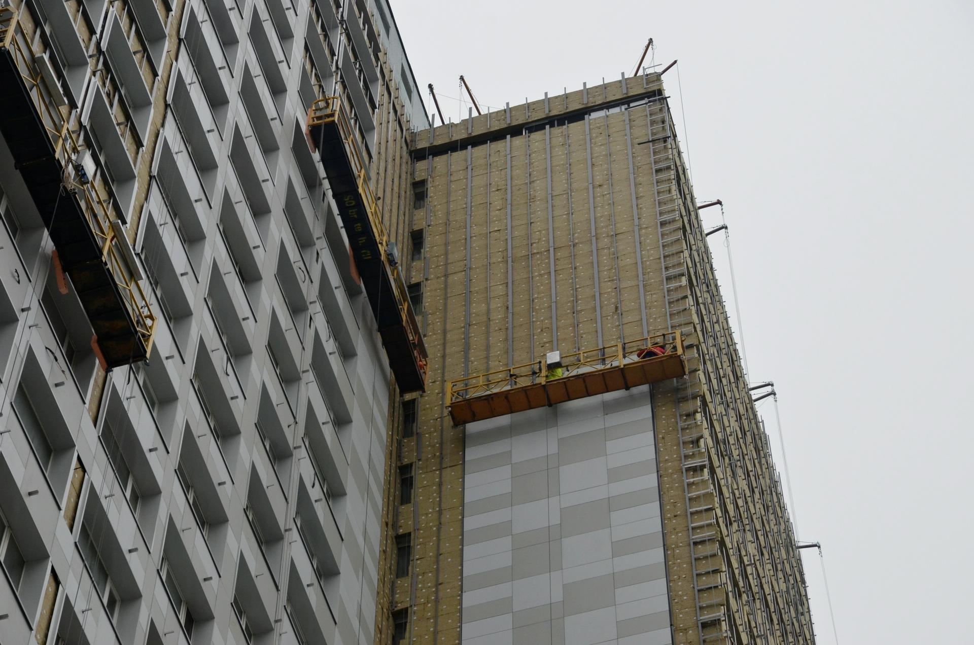 Более 140 фасадов домов отремонтируют на западе Москвы