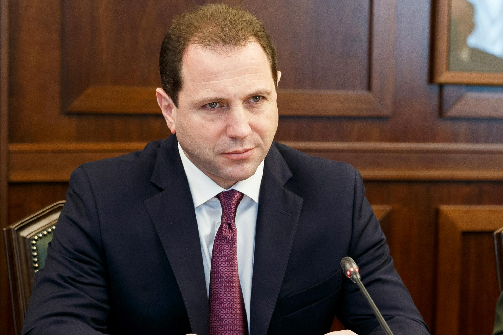 СМИ: Министр обороны Армении Давид Тоноян подал в отставку