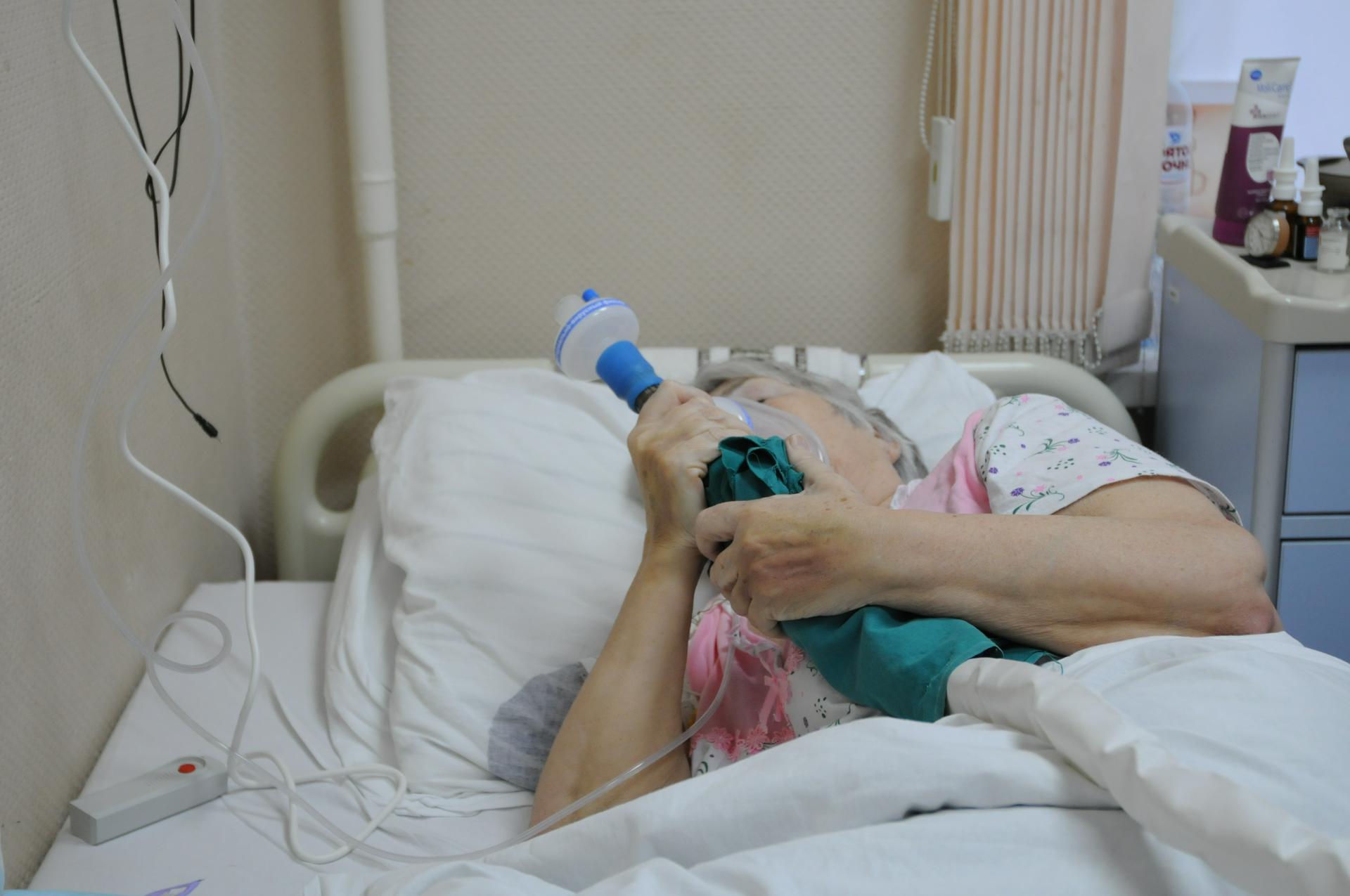 «Удар по органам»: врач перечислил главные последствия коронавируса