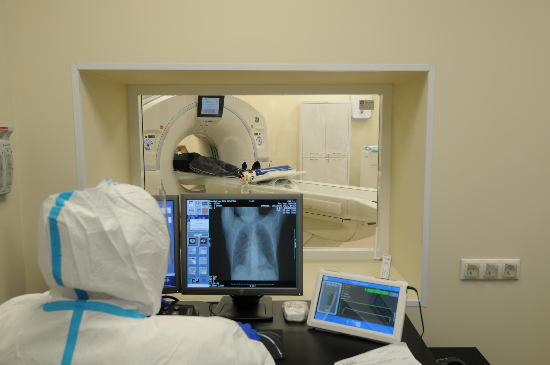 Число выявленных в мире случаев коронавируса превысило 102,5 миллиона