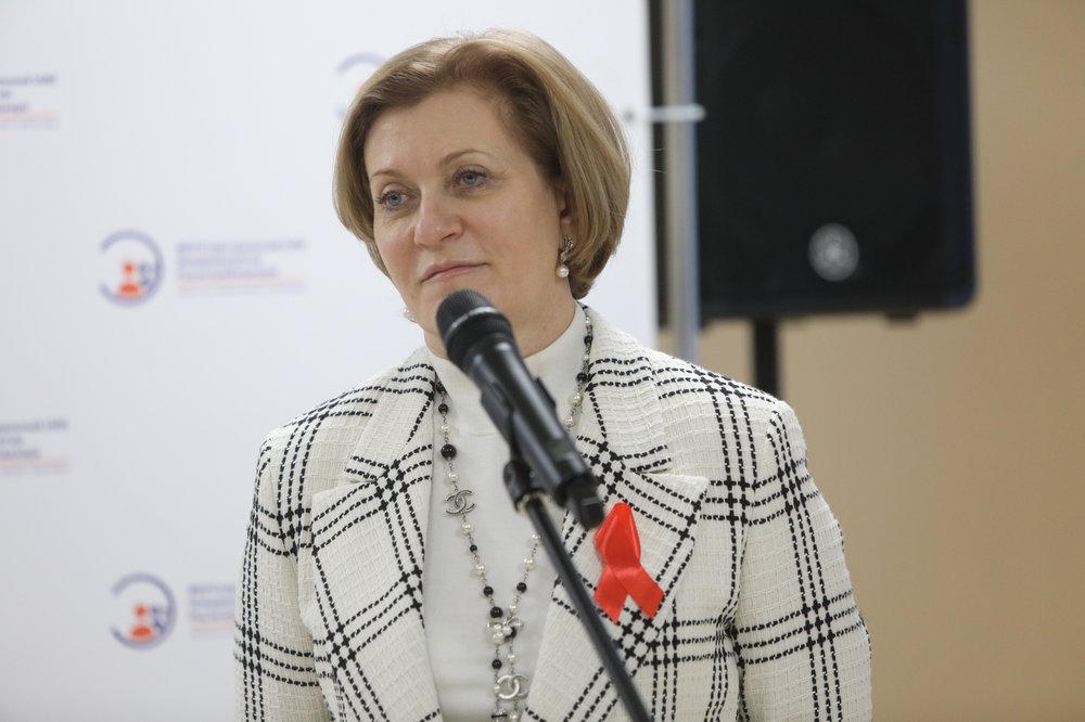 Попова рассказала, представители какой профессии чаще заражаются COVID-19