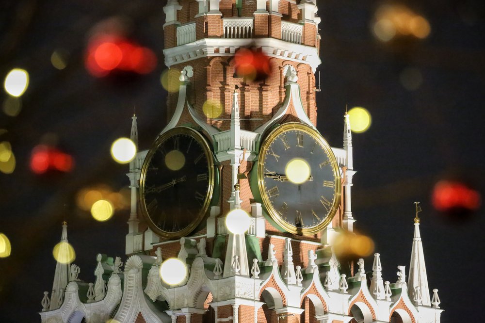 Психиатр-нарколог рассказала, как правильно загадать желание под бой курантов