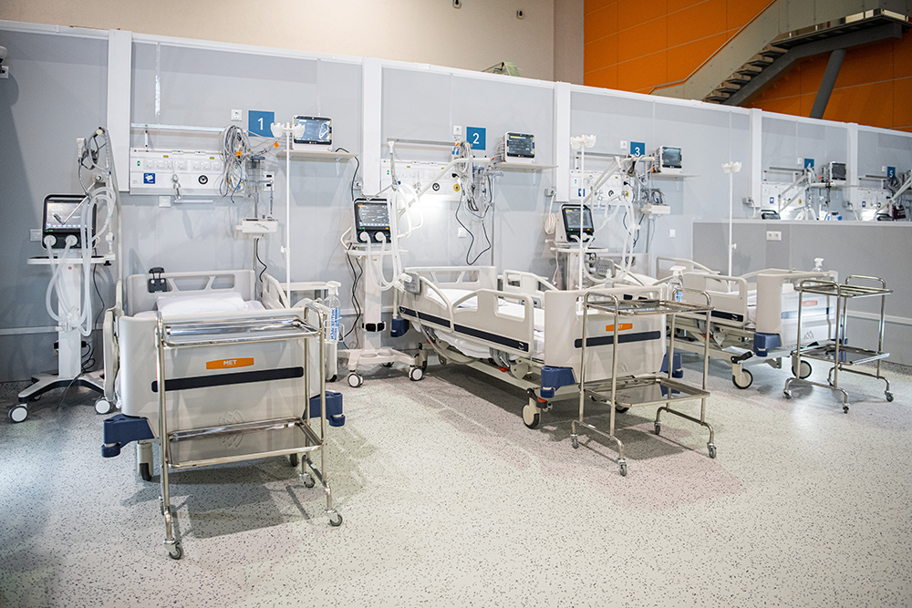 Коронавирус выявили у 11 749 человек в России за сутки