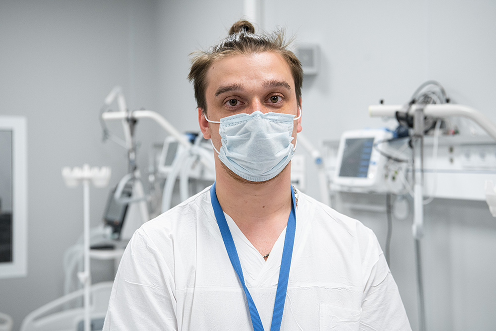 Больше 600 человек с коронавирусом проходят лечение в Филатовской больнице 