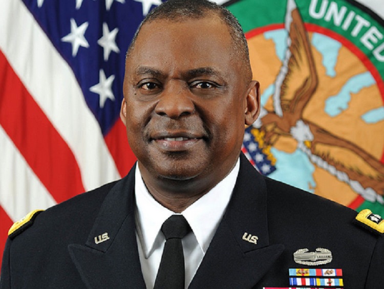 Глава Пентагона пообещал Украине помочь бороться с «российской агрессией»