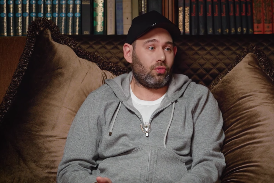 Семен Слепаков удивил поклонников, сообщив о разводе в стихах