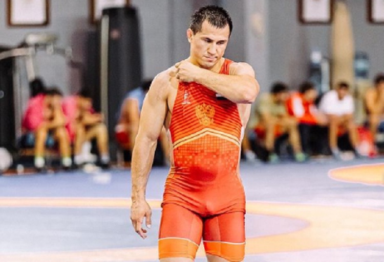 Россиянин Роман Власов завоевал Кубок мира по спортивной борьбе
