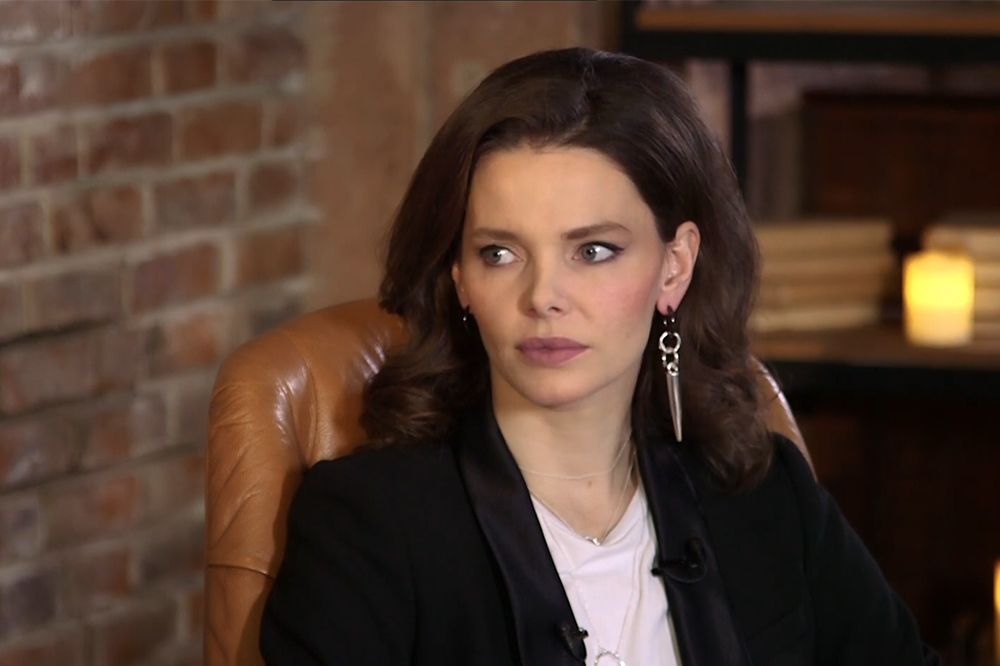 Елизавета Боярская рассказала о критике знаменитых родителей в ее адрес