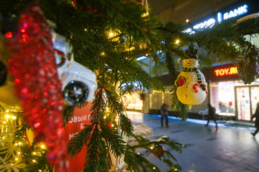 Стартовал конкурс на лучшее украшение объектов торговли и услуг в Москве 