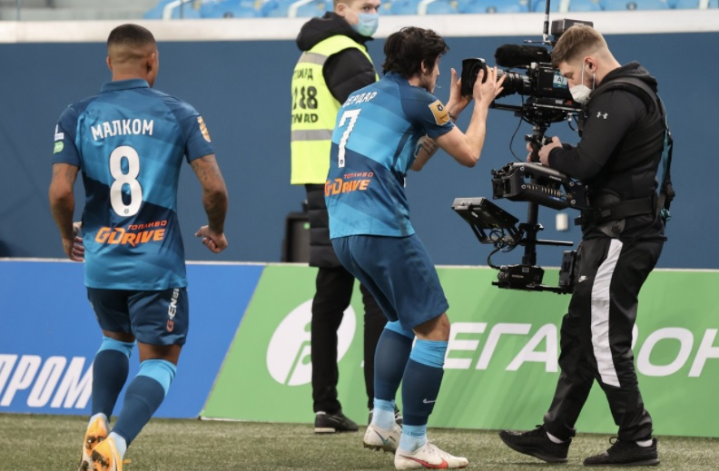 «Зенит» обыграл «Спартак» в центральном матче 19-го тура РПЛ