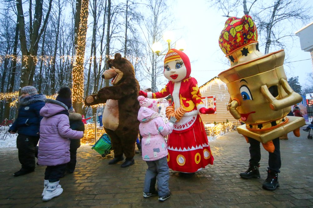 «До 90 тысяч»: где можно хорошо заработать в новогодние праздники