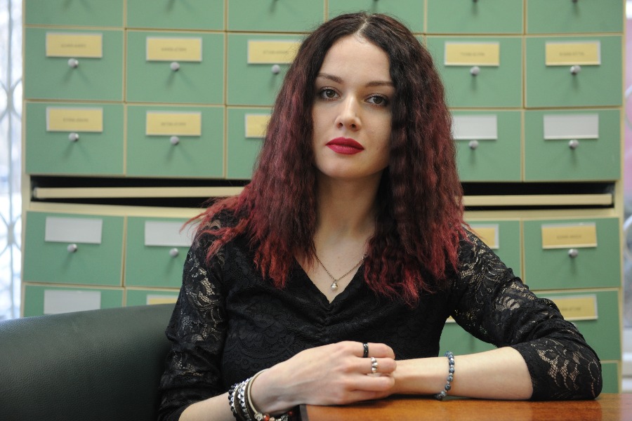 Москвичка Юлия Суркова разработала молодежный проект «Библиотека народов мира»