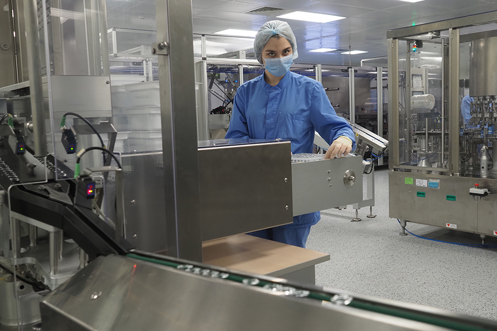 Чиновники из Бразилии посетят производство «Спутника V» в России