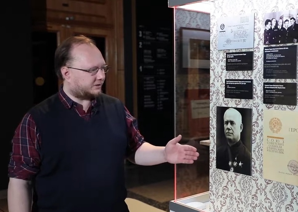 Гид расскажет, кому были вручены первые медали