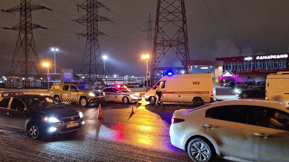 Два автомобиля столкнулись на юго-востоке Москвы