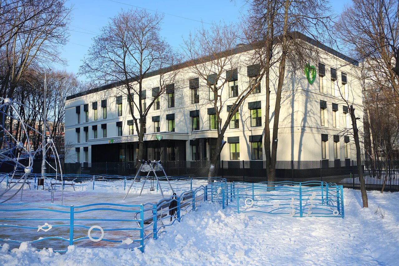 Первые три поликлиники приняли пациентов после капитального ремонта