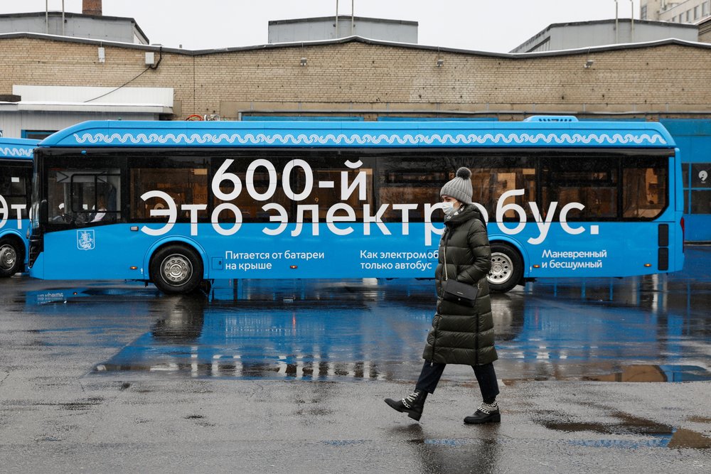 Дептранс Москвы рассказал о преимуществах электробусов в период холодов