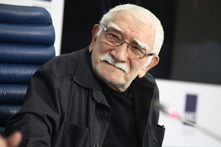 Памятник на могиле Джигарханяна откроют к годовщине смерти артиста