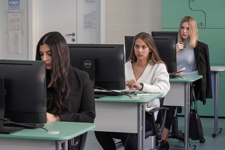 Московские школьники и студенты поучаствуют в конкурсе видеоблогов о летнем отдыхе