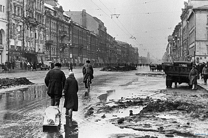 В одном из университетов Петербурга реконструировали блокадное бомбоубежище