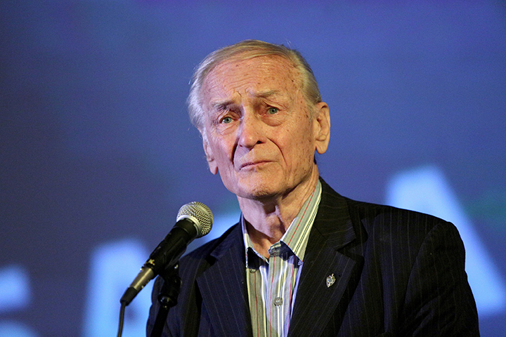 Сергей Собянин поздравил с днем рождения актера Михаила Ножкина