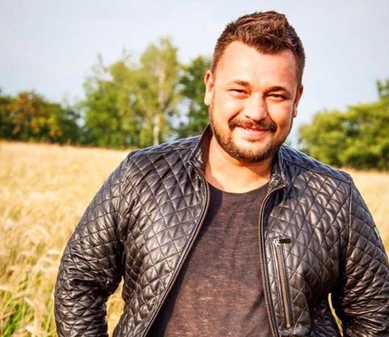 Певец перенес уже две операции