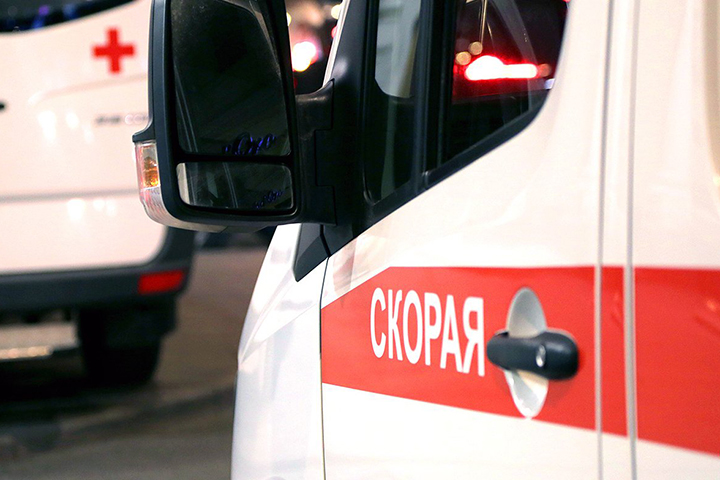 Мальчик сбежал от отца после избиения и попал в больницу в Москве