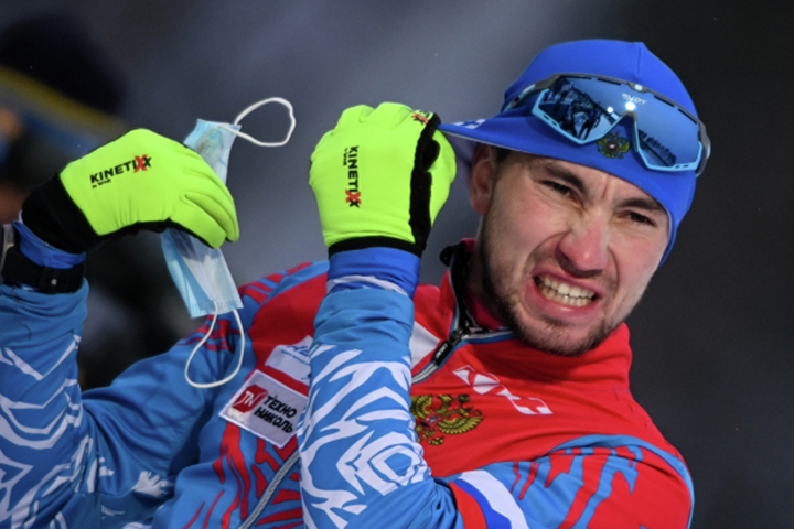 Александр Логинов победил на этапе Кубка мира по биатлону в Италии