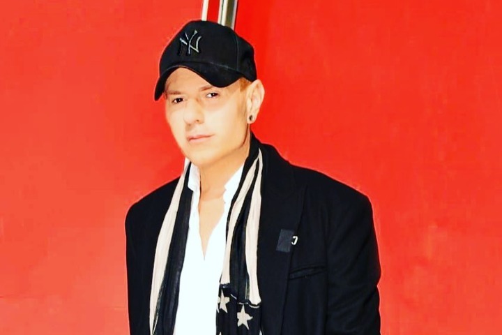 Ушел из жизни известный звездный стилист Александр Шевчук