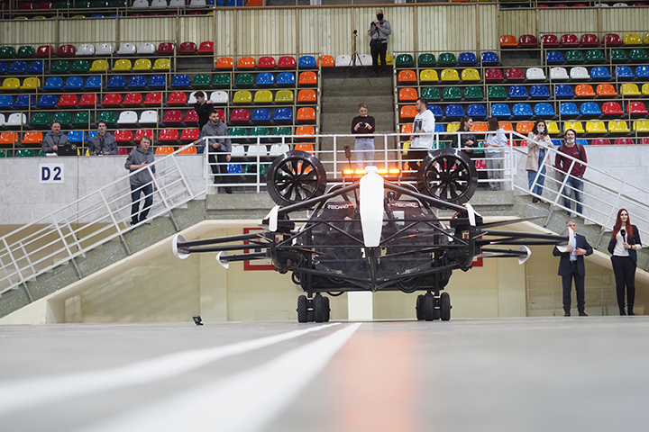 Названа стоимость поездки на аэротакси в Москве