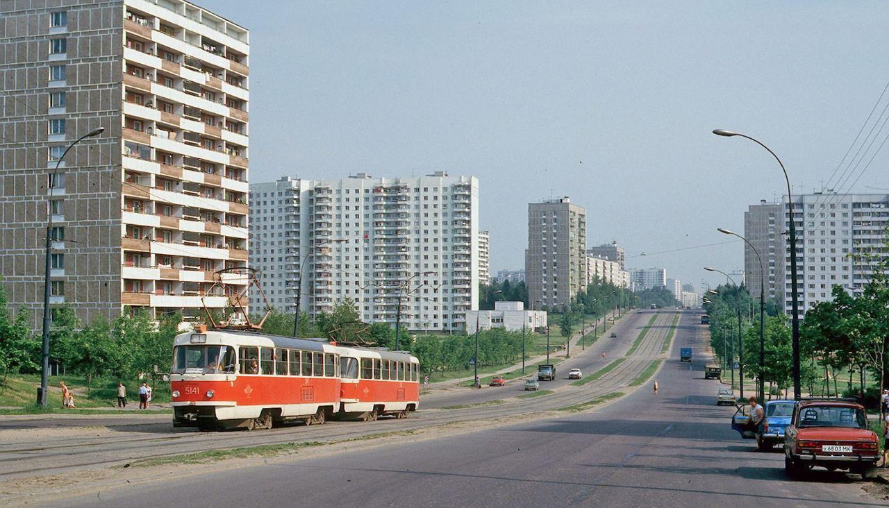 Исторические модели трамваев серии Tatra T3 можно встретить на улицах Москвы