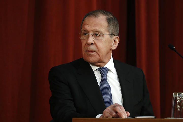 Лавров обсудил с главой МИД Алжира поставки российской вакцины «Спутник V»